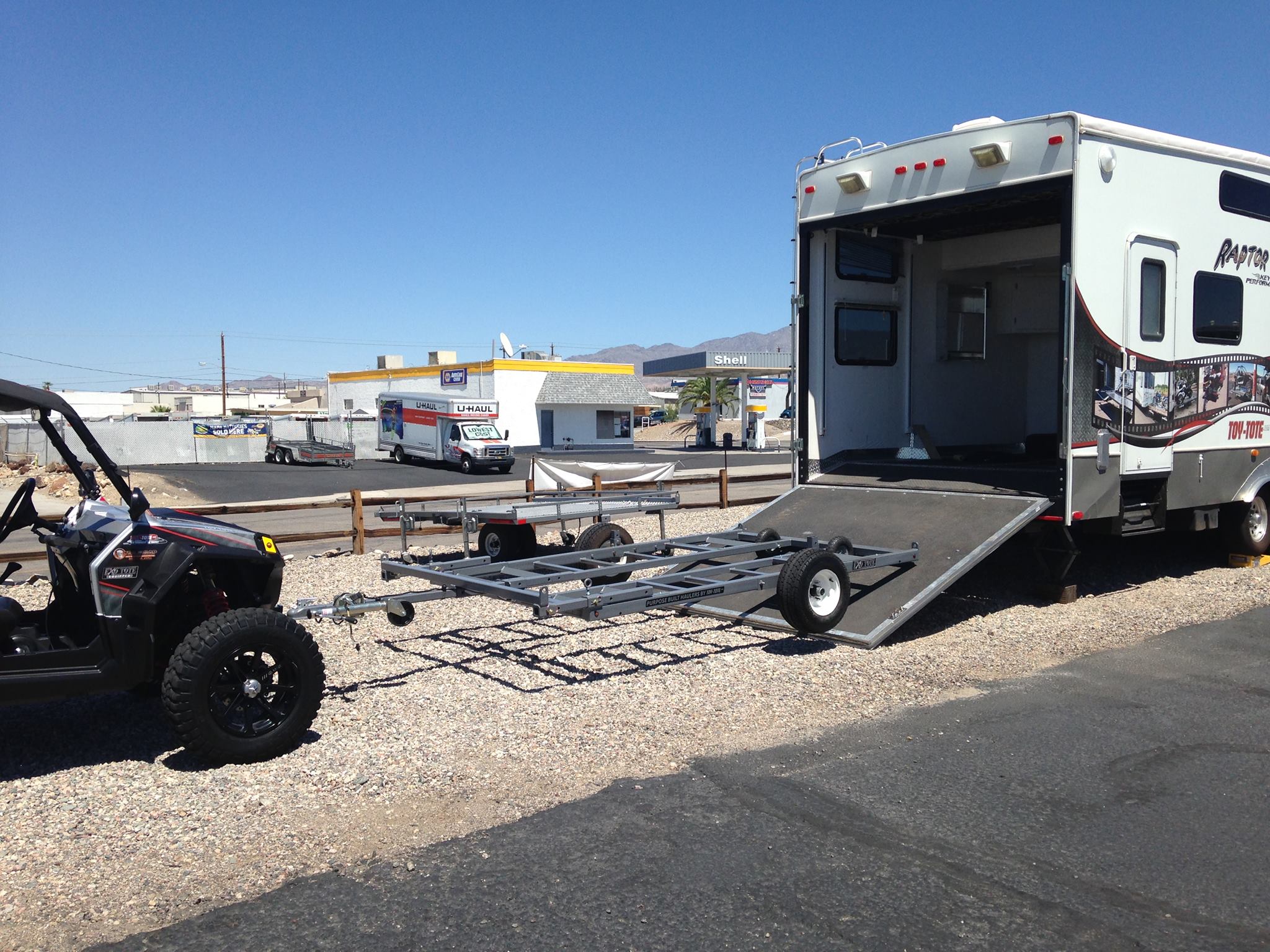 ToyTote RV & Truck Outfitters Lake Havasu City, AZ Mohave Local